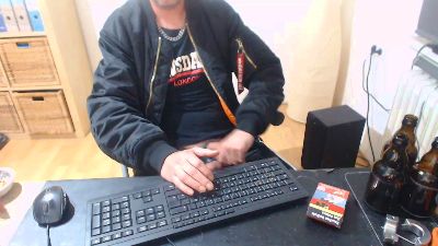 alphaproll81 — Cam4のライブ配信モデル：写真・プロフィール