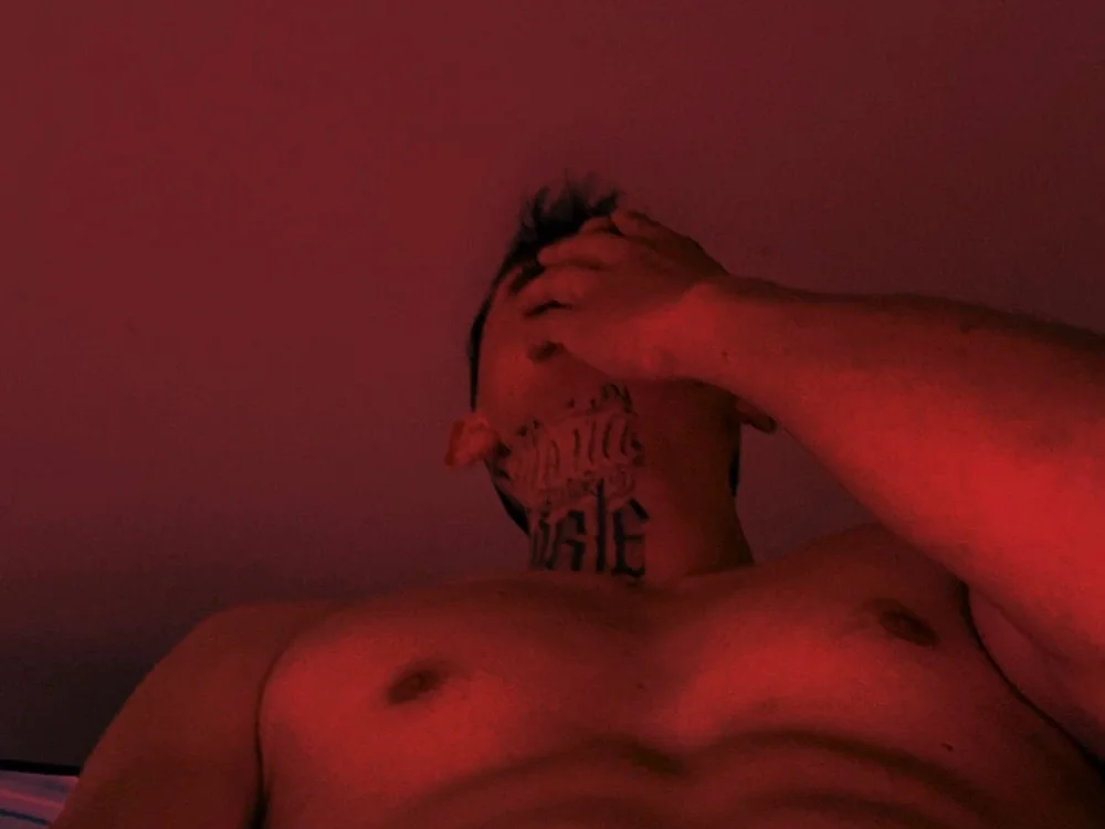 jung_noah: عارضة كاميرا ويب على Stripchat