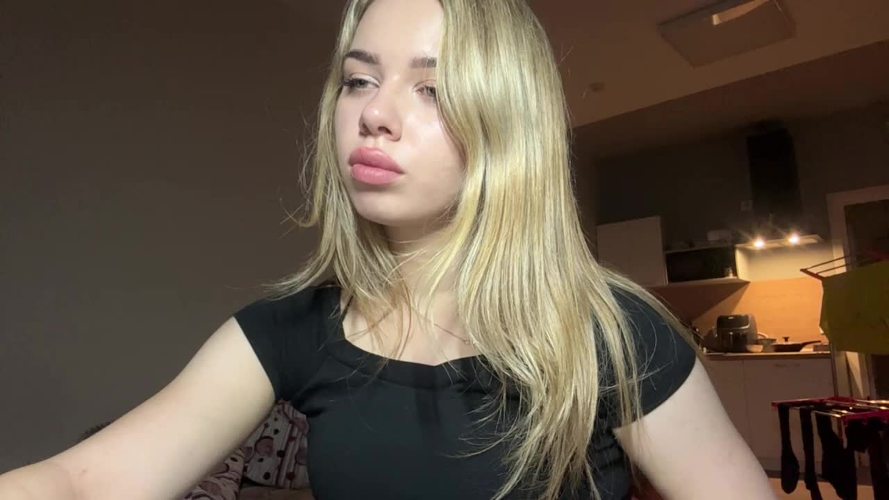 kylahemeke, cam model su XloveCam: foto