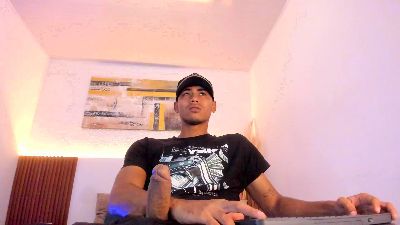 zander_20 – уебкам модел в Cam4: снимки