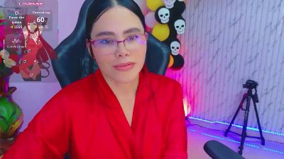 lararoberts_, model webcam de Cam4: fotos