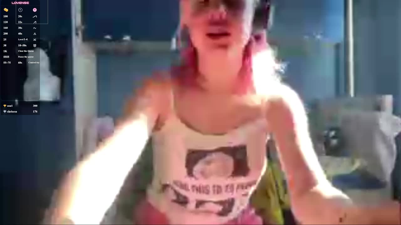 krystalberkovitch: عارضة كاميرا ويب على XloveCam