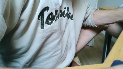 feeler69, model webcam de Cam4: fotos