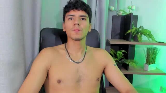tobias-vega, model webcam de Flirt4Free: fotos