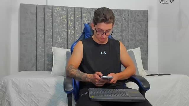 calvin-hunter, webcammodel op Flirt4Free: foto's