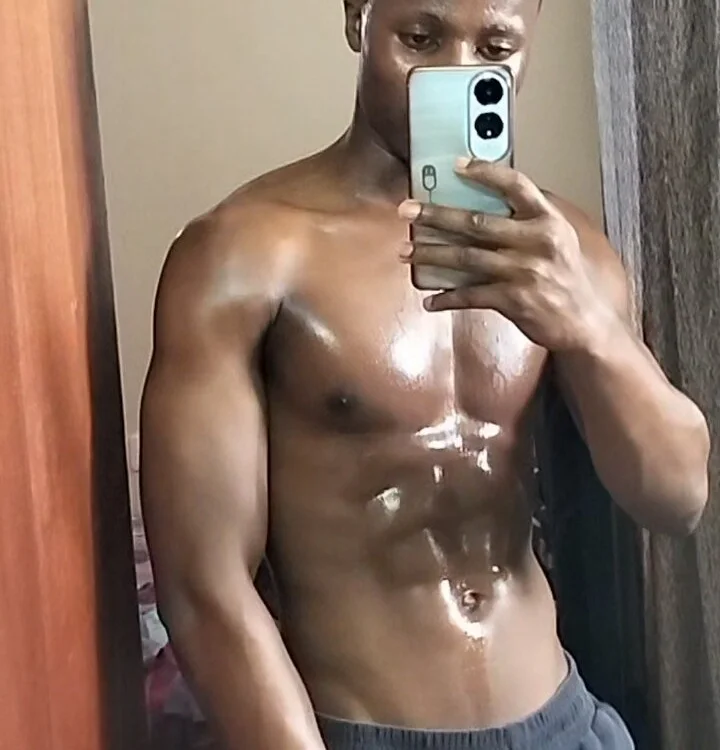flavoredx — Stripchat: ფოტოები და პროფილი