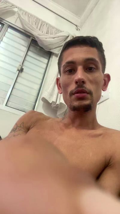 lu01c — Cam4: ფოტოები და პროფილი