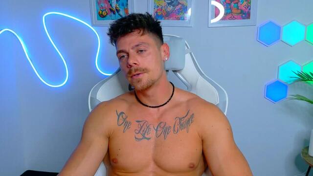 zeb-madison, cam model su Flirt4Free: foto