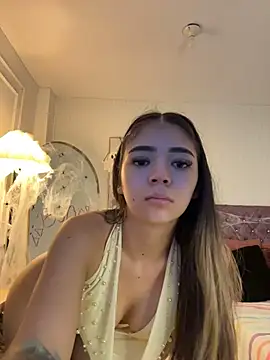 HoneyMollyX, cam model su Stripchat: foto