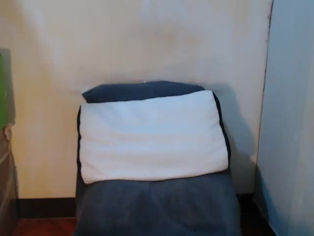 hotasianyue69, model webcam de Chaturbate: fotos