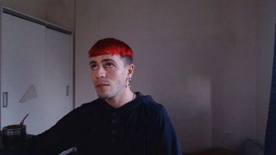 azciel: عارضة كاميرا ويب على Cam4