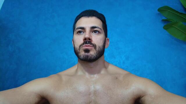 cutler-q – Webcam-Modell auf Flirt4Free