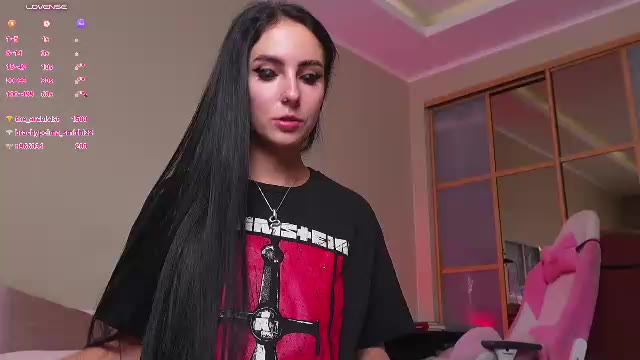 yaraliebe — Chaturbate՝ լուսանկարներ և պրոֆիլ