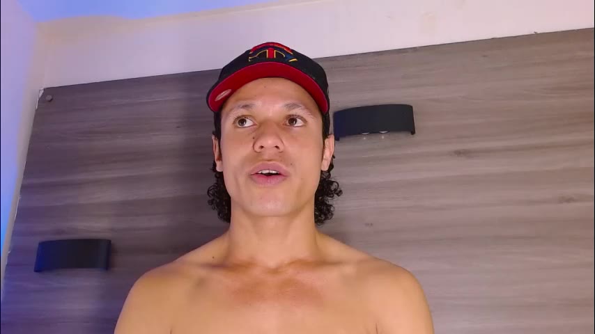 williemochoa, model webcam pe LiveJasmin: poze