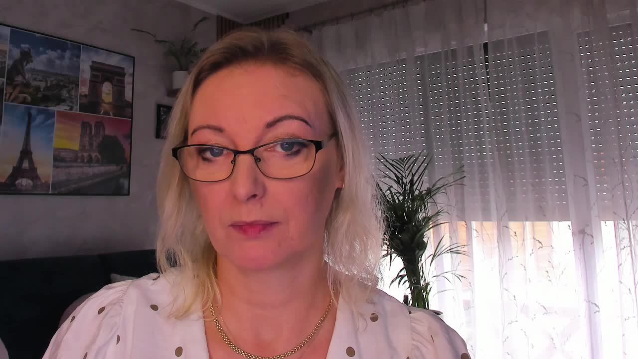 xlovelyvanessa – XloveCam webkamerás modell