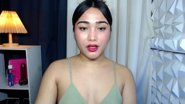 Preview photo of webcam model via-bianca on Flirt4Free