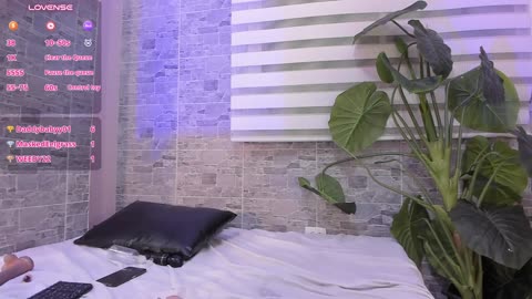 meganblazze, modelo webcam do BongaCams: fotos