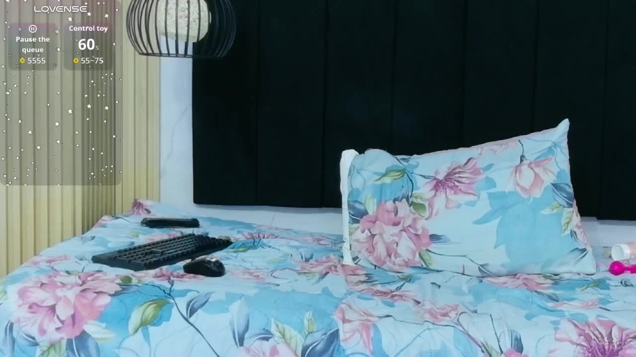 missdominik ב-XloveCam: תמונות ופרופיל