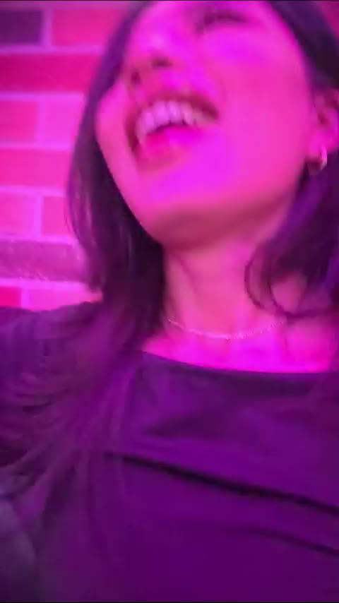 anniemontoya — LiveJasmin: ფოტოები და პროფილი