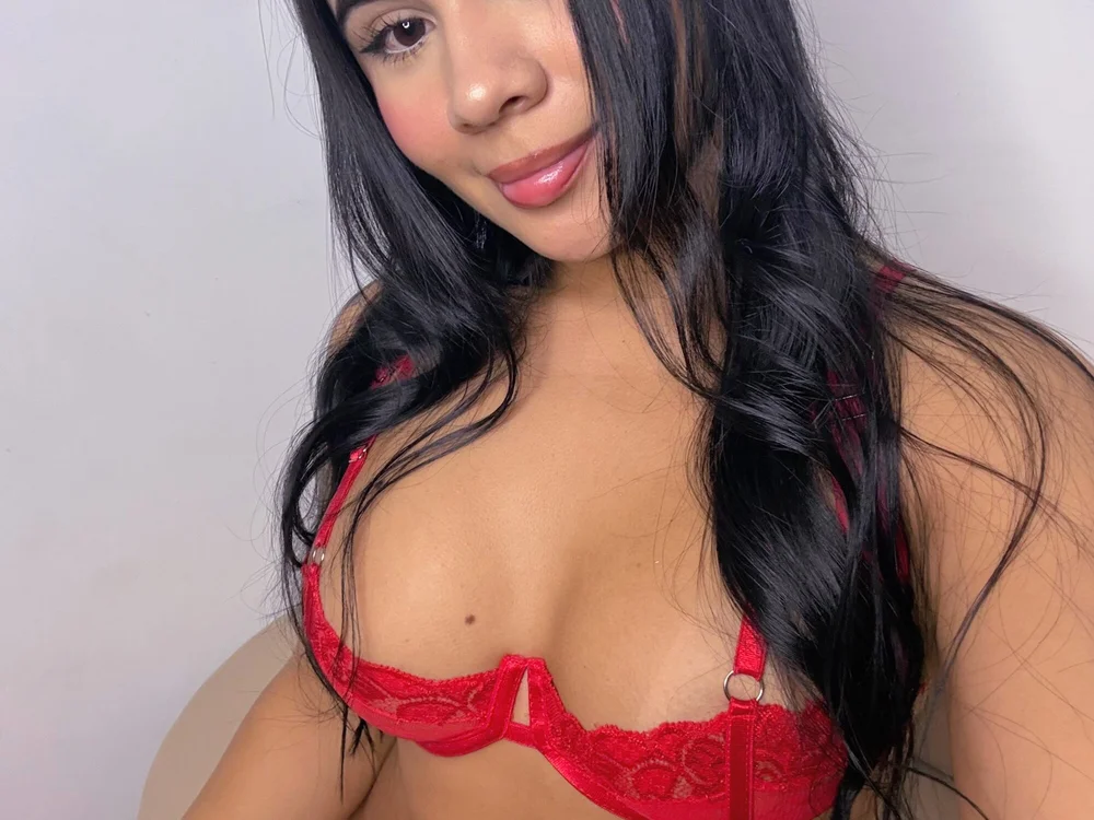 kate_aly – уебкам модел в Stripchat: снимки