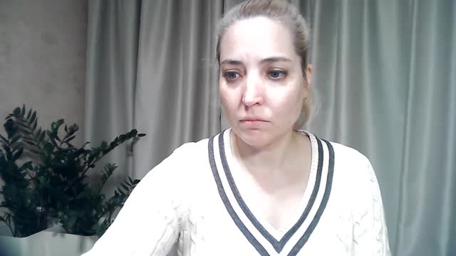 marysunny — XloveCam वेबकैम मॉडल: फ़ोटो