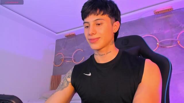 klein-summer, modelo webcam de Flirt4Free: fotos