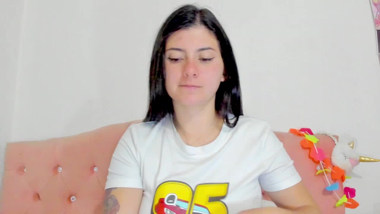 jenekurz, webcammodell på XloveCam: bilder