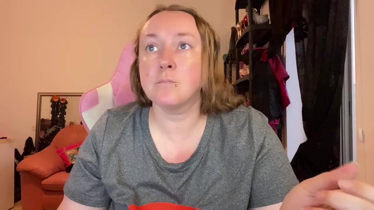 goddesskisica (XloveCam): fotod ja profiil