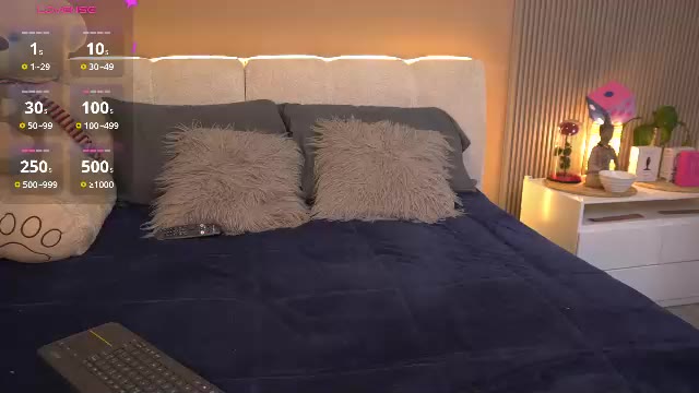johana_fox_ (Chaturbate): nuotraukos, profilis