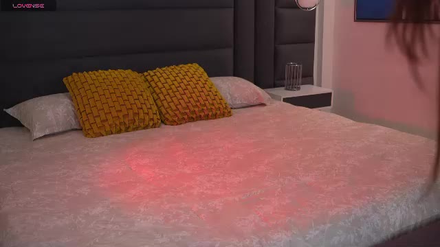 naomisainz na Chaturbate: zdjęcia i profil