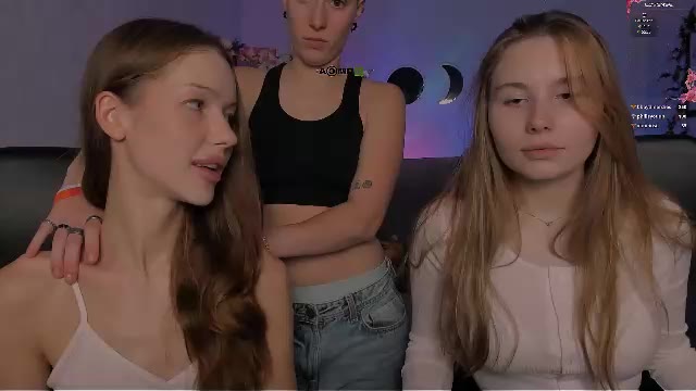 Preview photo of webcam model daisy_baby_ on Chaturbate