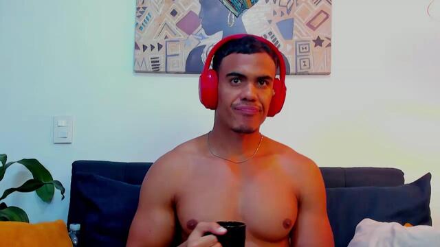 dominic-salazar (Flirt4Free): fotod ja profiil