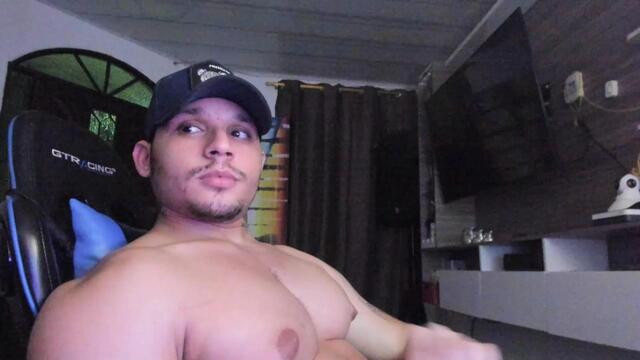 Preview photo of webcam model valerio-rossi on Flirt4Free