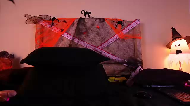 allisson_m, modelo webcam de Chaturbate: fotos
