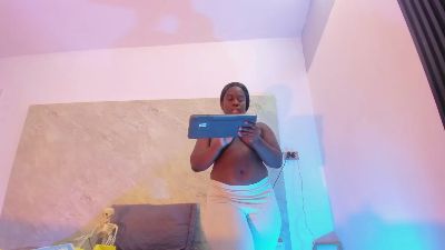 abbyy_xxxx — Cam4 直播模特：照片与资料