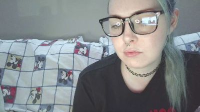 lilemmy1999 na Cam4: fotky a profil