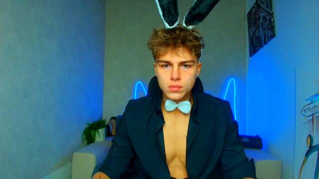 denny-howard, webcammodel på Flirt4Free: fotos