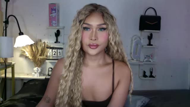 eva_mazikeen69 di Chaturbate: foto model webcam