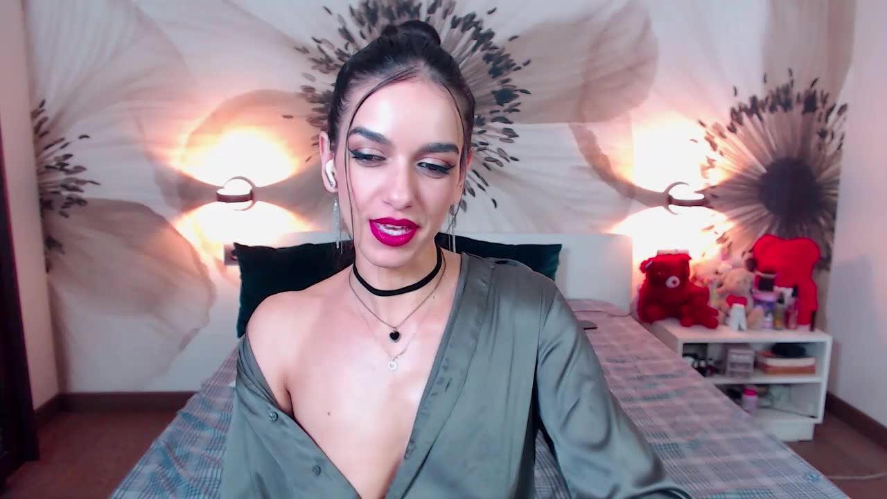 Фото вебкам-модели katherinebisou на XloveCam