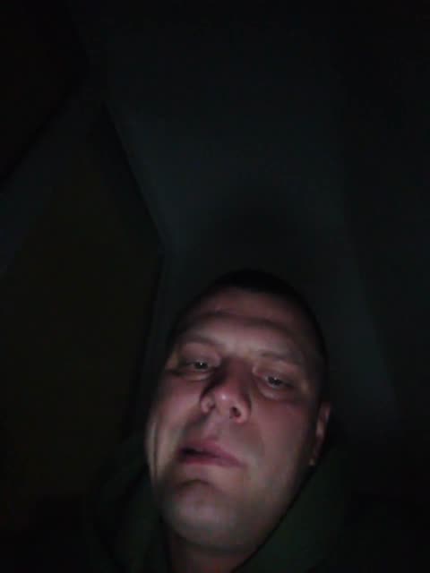 zxcqq (BongaCams): fotod ja profiil