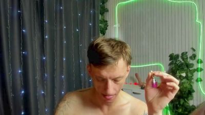 jamesinked, model webcam de Cam4: fotos