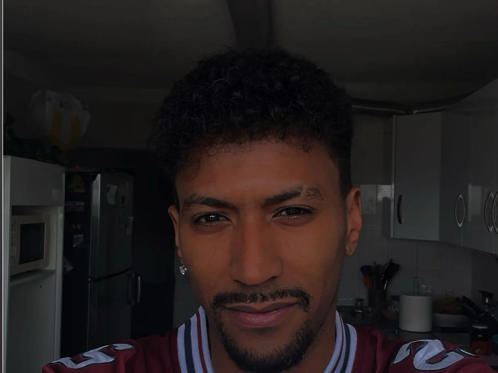 Preview photo of webcam model creamybbc on Stripchat