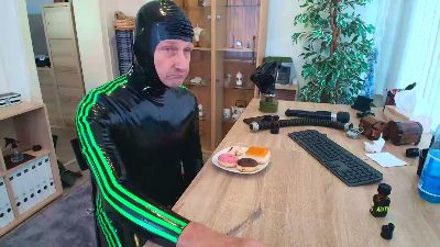 sau_rubber, model webcam de Cam4: fotos