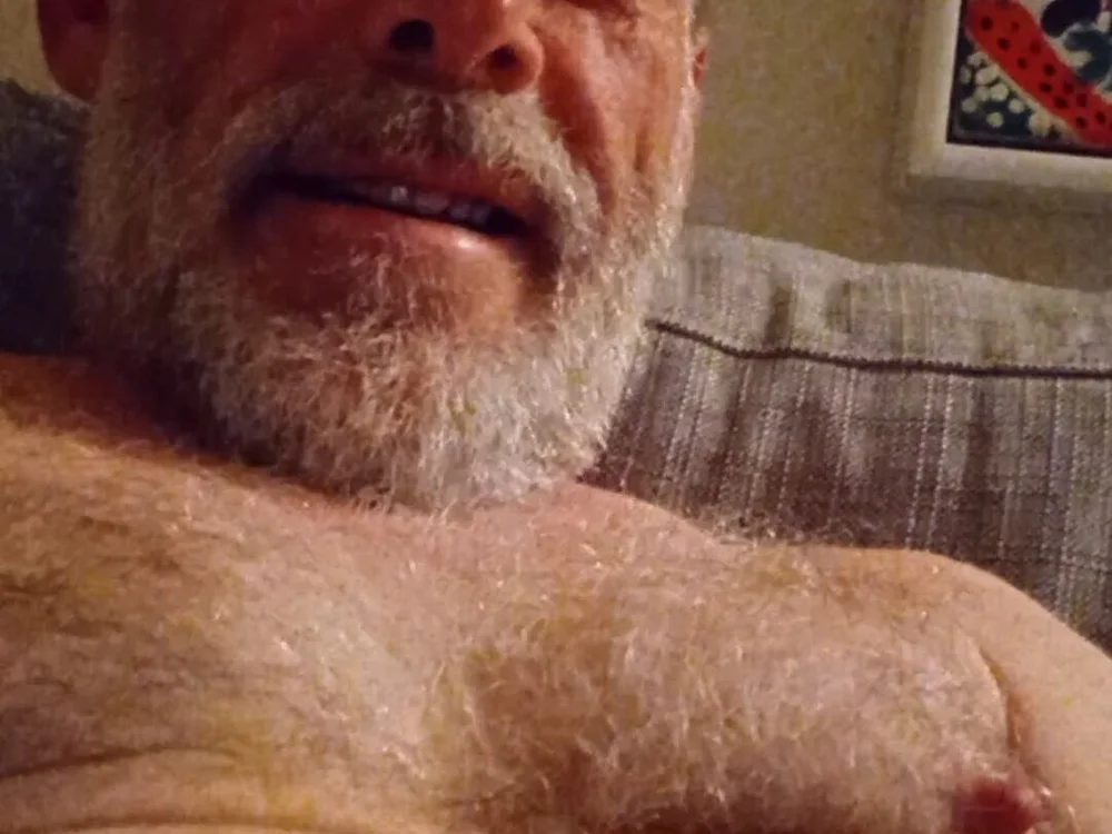 Preview photo of webcam model DaddyQuimHot on Stripchat