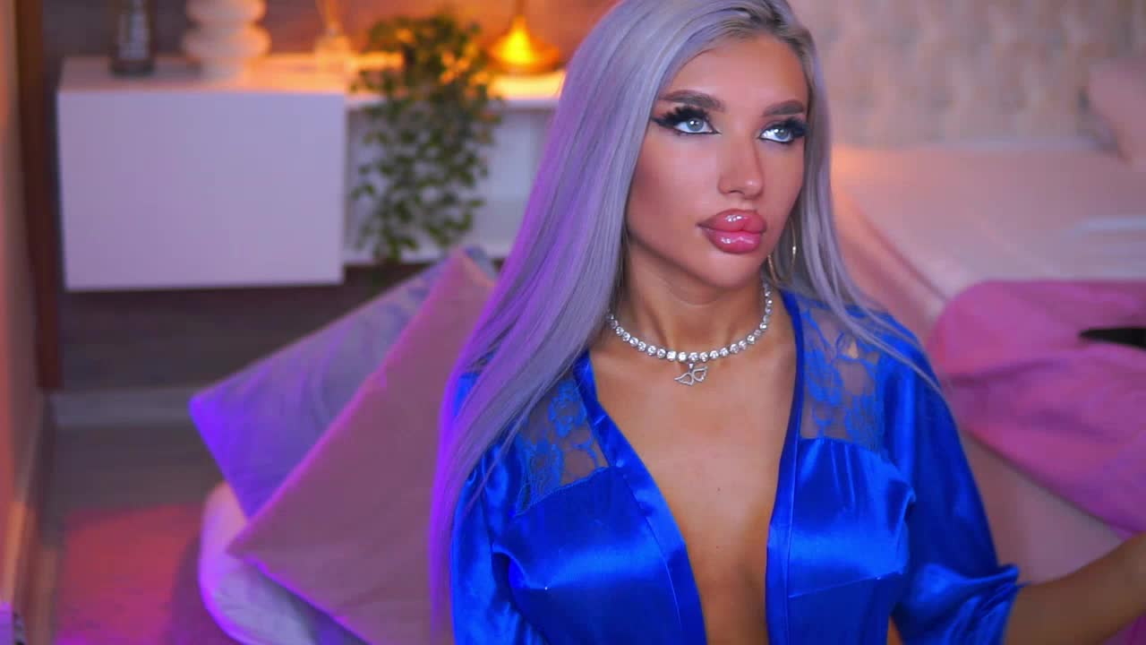 juicyjessye na XloveCam: zdjęcia i profil