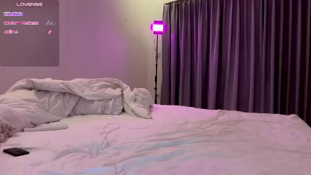 alicepinkhead, webcammodell på Chaturbate: bilder