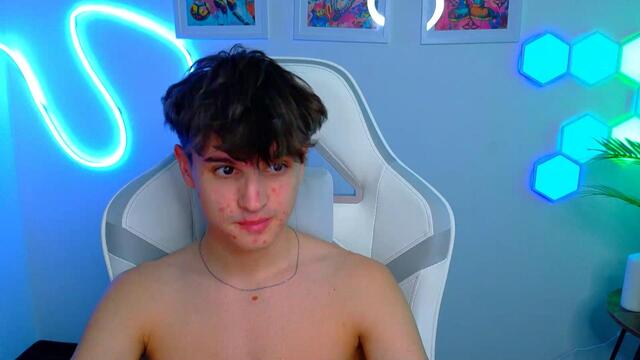 armand-bubka (Flirt4Free): nuotraukos, profilis