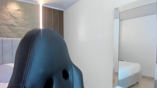 lisapalmer4 na Chaturbate: fotky a profil