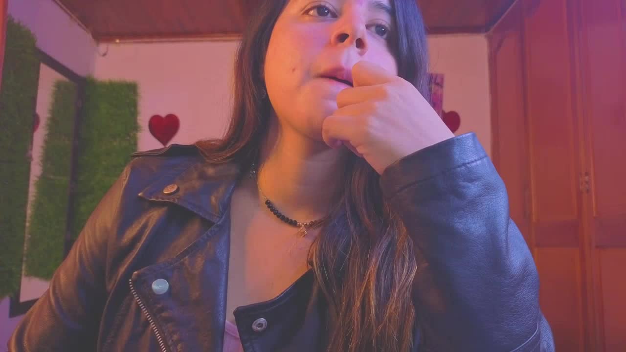 isablue (XloveCam): fotod ja profiil