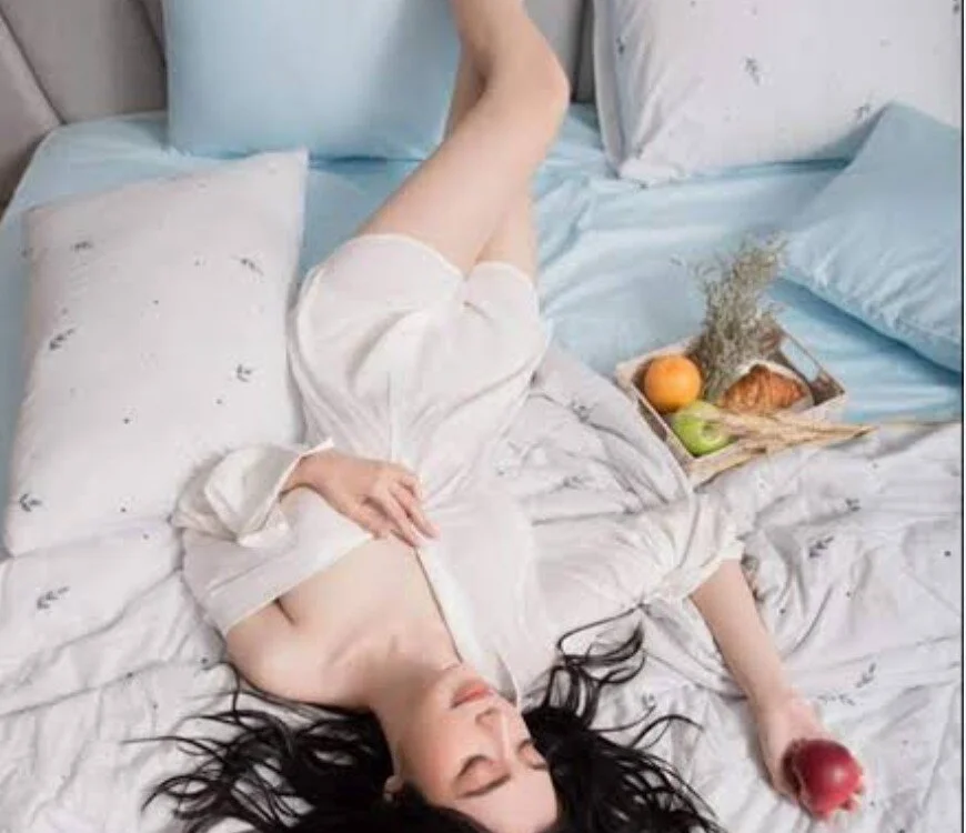 Bun_Bee – уебкам модел в Stripchat: снимки
